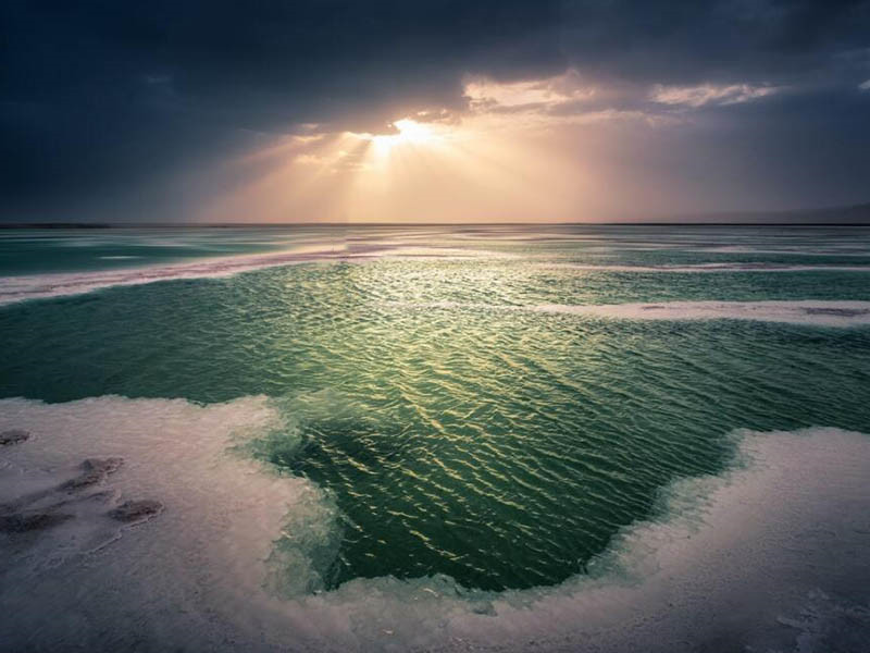 海洋浮漂式水质监测站的特点